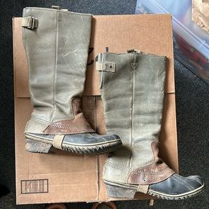 Sorel leather rain boots size 8.5